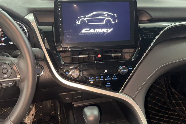 Used Toyota Camry 2022 2.5S Knight Edition Audio And AC Panel