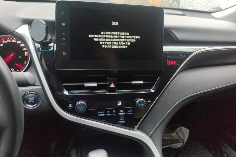 Used Toyota Camry 2022 2.0S Knight Edition Audio And AC Panel