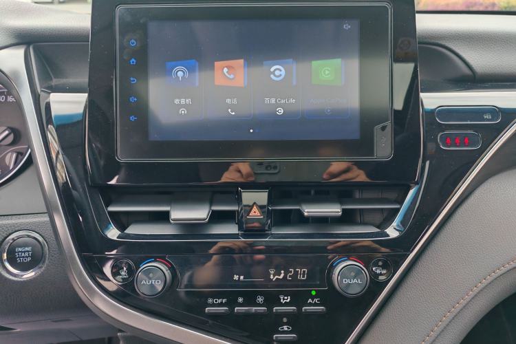 Used Toyota Camry 2022 2.0GVP Premier Edition Audio And AC Panel