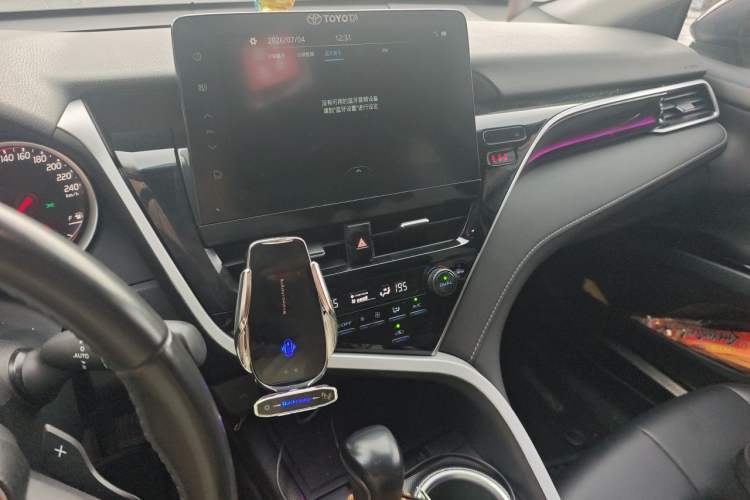 Used Toyota Camry 2022 2.0S Knight Edition Audio And AC Panel