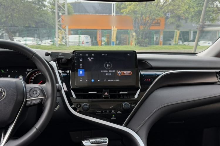 Used Toyota Camry 2022 2.0S Knight Edition Audio And AC Panel