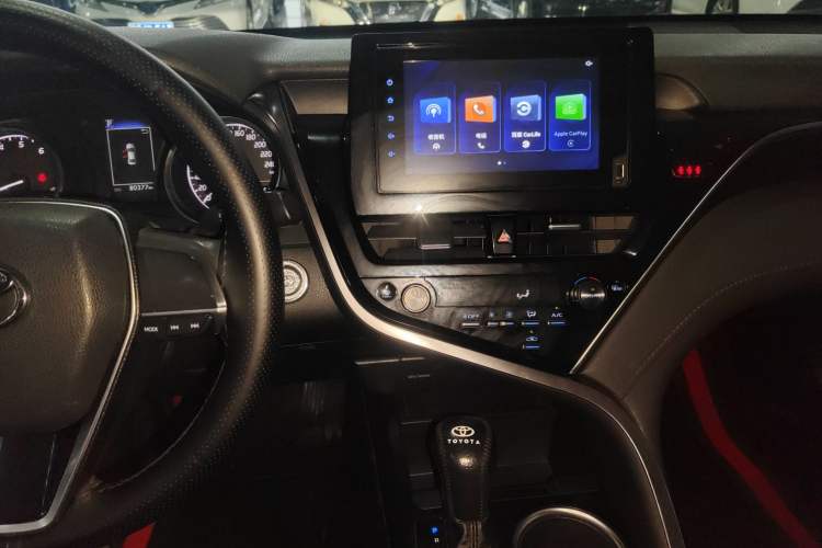Used Toyota Camry 2022 2.0GVP Premier Edition Audio And AC Panel