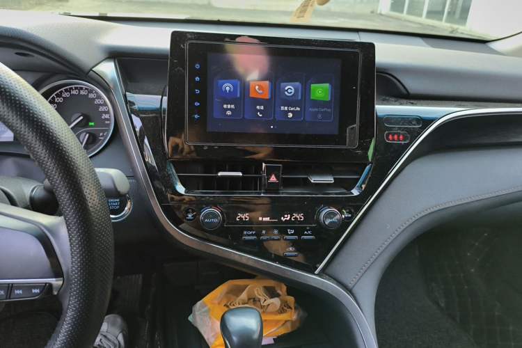 Used Toyota Camry 2022 2.0GVP Premier Edition Audio And AC Panel