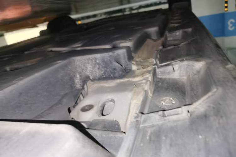 Used Toyota Camry 2022 2.0GVP Premier Edition Chassis Rear Left