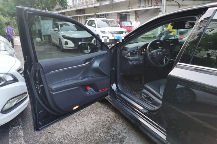 Used Toyota Camry 2022 2.5S Knight Edition Driver Seat