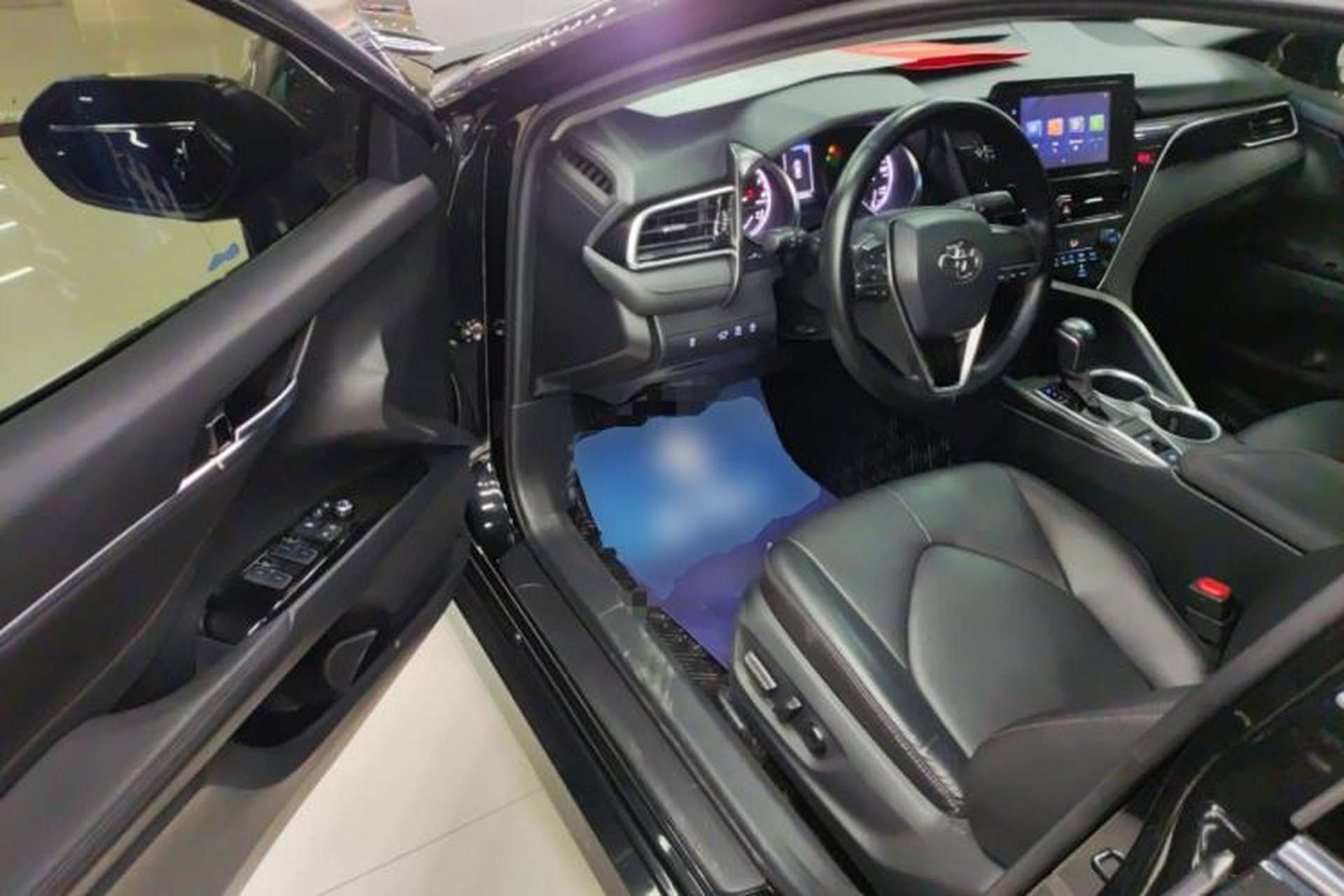 Used Toyota Camry 2022 2.0GVP Premier Edition Driver Seat