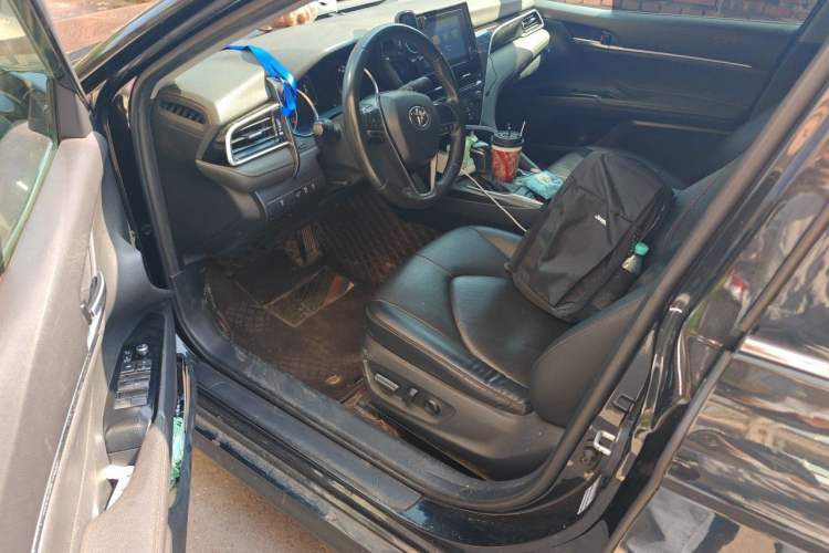 Used Toyota Camry 2022 2.0GVP Premier Edition Driver Seat