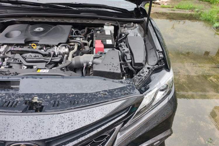 Used Toyota Camry 2022 2.0S Knight Edition Engine Bay Left