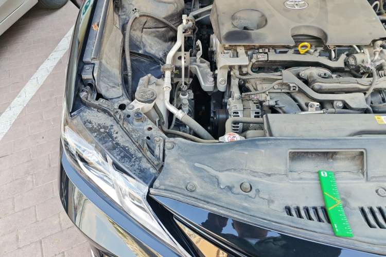 Used Toyota Camry 2022 2.0GVP Premier Edition Engine Bay Right