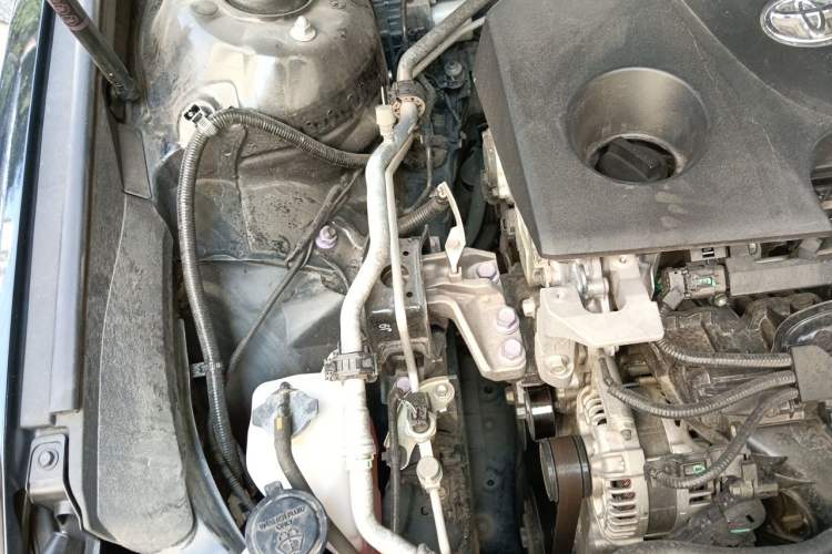 Used Toyota Camry 2022 2.0GVP Premier Edition Engine Bay Right