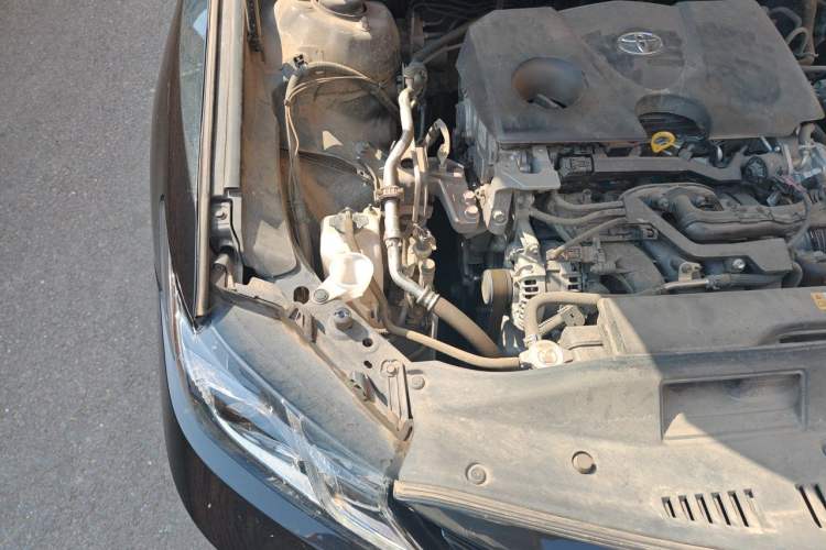 Used Toyota Camry 2022 2.0GVP Premier Edition Engine Bay Right