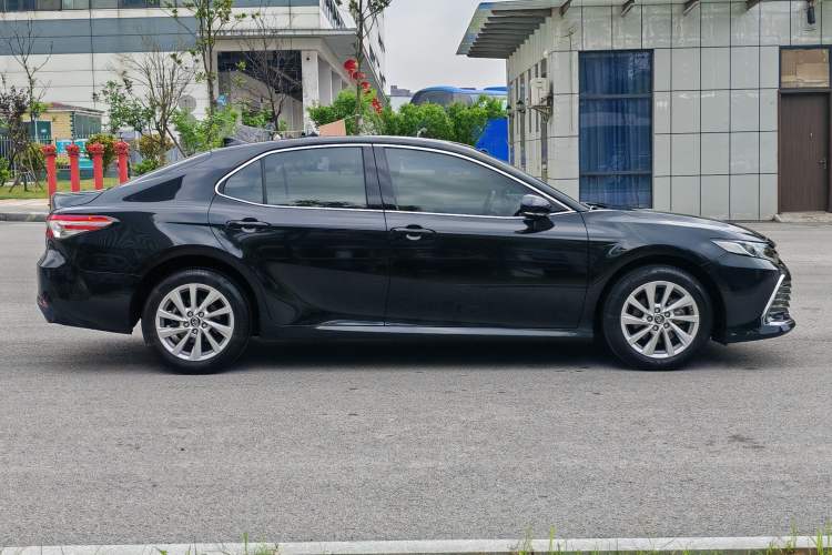 Used Toyota Camry 2022 2.0GVP Premier Edition Exterior 8