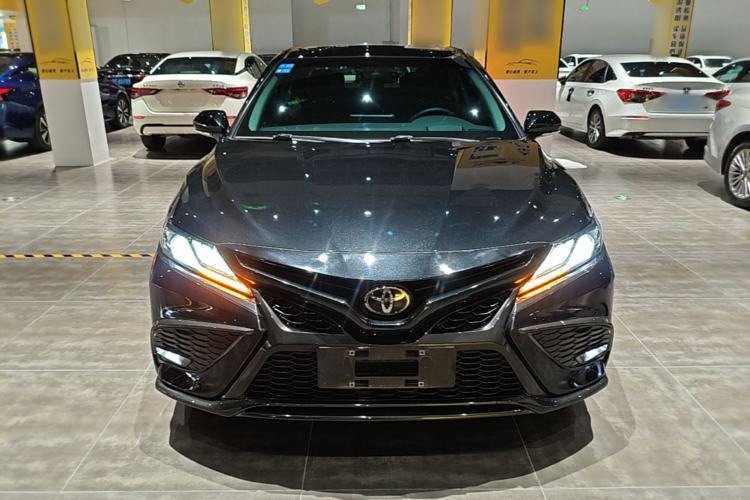 Used Toyota Camry 2022 2.5S Knight Edition Front