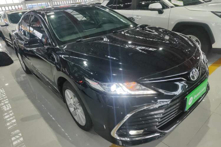 Used Toyota Camry 2022 2.0GVP Premier Edition Front Right 45 Deg