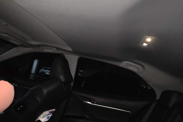Used Toyota Camry 2022 2.0GVP Premier Edition Headliner