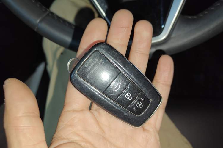 Used Toyota Camry 2022 2.0S Knight Edition Interior 1