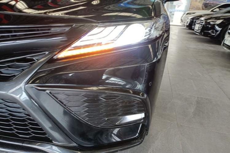 Used Toyota Camry 2022 2.5S Knight Edition Left Front Headlight