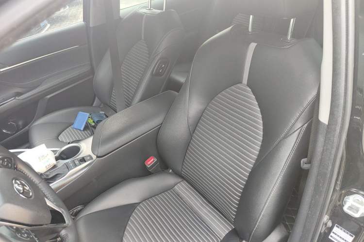 Used Toyota Camry 2022 2.0S Knight Edition Left Front Seat