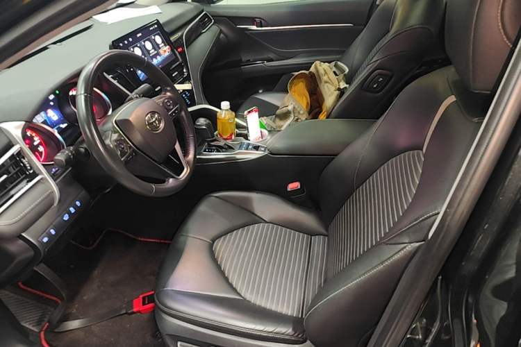Used Toyota Camry 2022 2.0S Knight Edition Left Front Seat