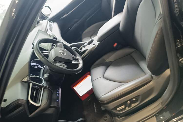 Used Toyota Camry 2022 2.0GVP Premier Edition Left Front Seat