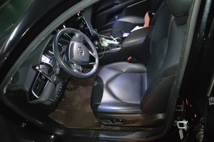 Used Toyota Camry 2022 2.0GVP Premier Edition Left Front Seat