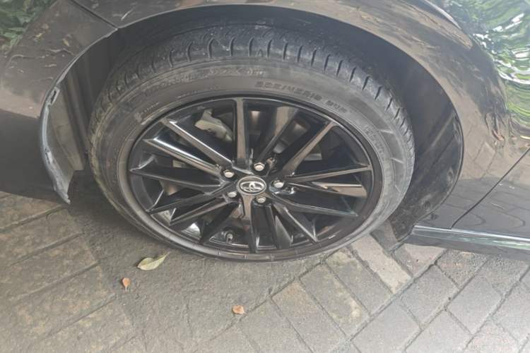 Used Toyota Camry 2022 2.0S Knight Edition Left Front Wheel Hub