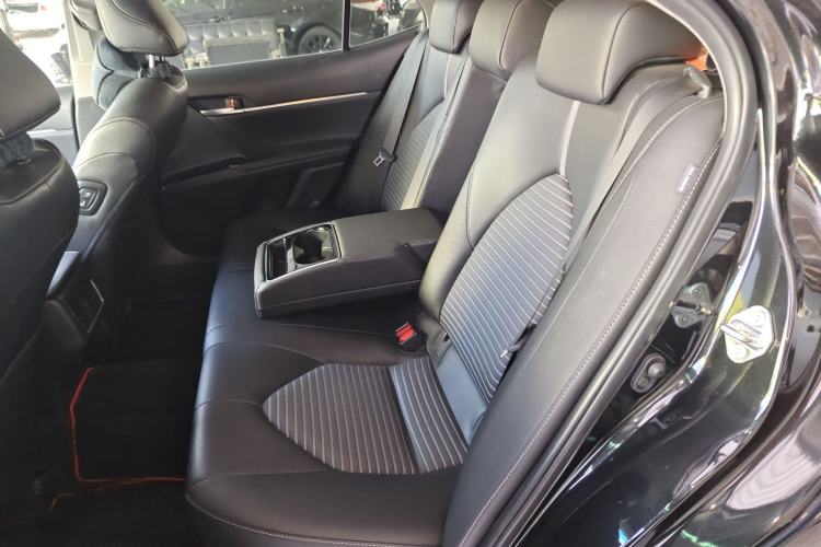Used Toyota Camry 2022 2.5S Knight Edition Left Rear Seat