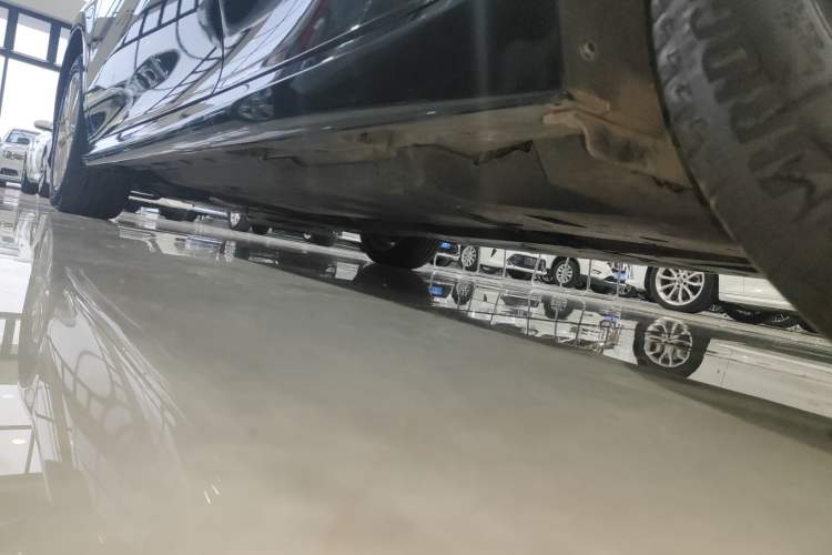 Used Toyota Camry 2022 2.0GVP Premier Edition Left Side Sill