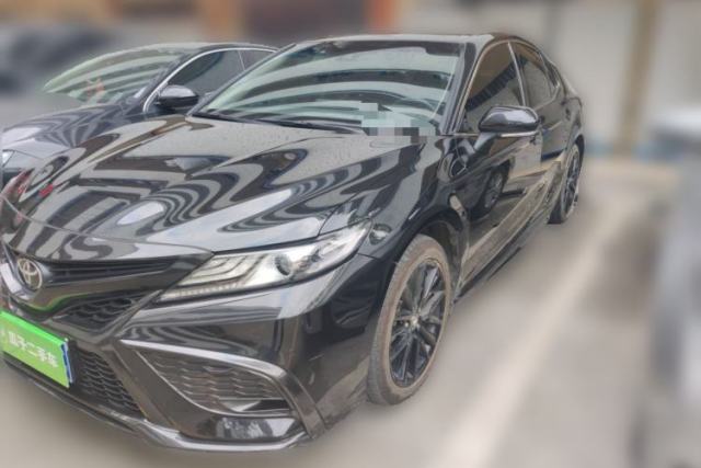 Used Toyota Camry 2022 2.0S Knight Edition