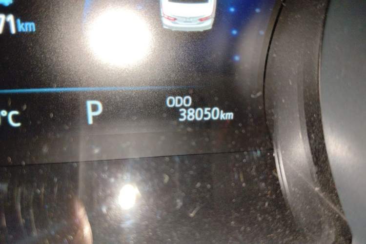 Used Toyota Camry 2022 2.0S Knight Edition Odometer Close Up