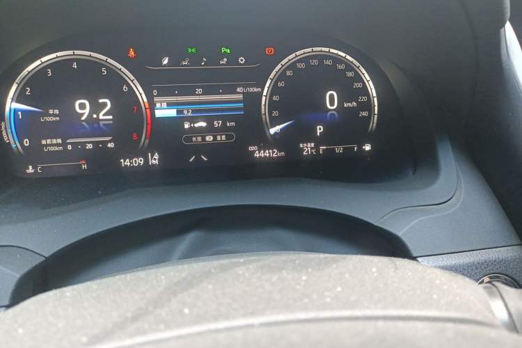 Used Toyota Camry 2022 2.5S Knight Edition Odometer Close Up