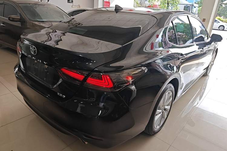 Used Toyota Camry 2022 2.0GVP Premier Edition Rear Right 45 Deg