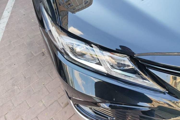 Used Toyota Camry 2022 2.0GVP Premier Edition Right Front Headlight