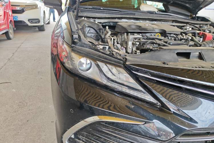 Used Toyota Camry 2022 2.0GVP Premier Edition Right Front Headlight