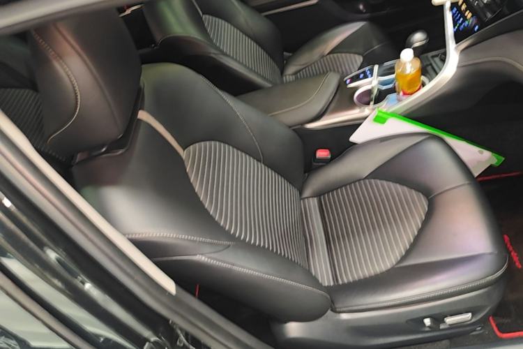 Used Toyota Camry 2022 2.0S Knight Edition Right Front Seat