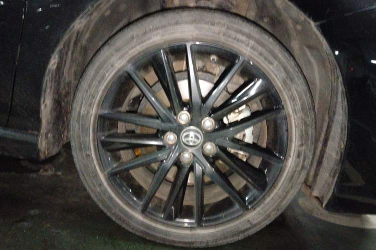 Used Toyota Camry 2022 2.0S Knight Edition Right Front Wheel Hub