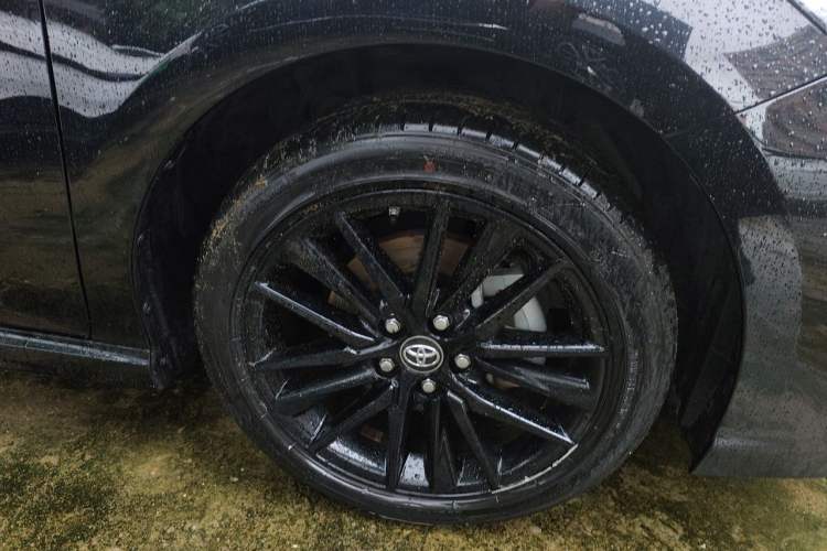 Used Toyota Camry 2022 2.0S Knight Edition Right Front Wheel Hub