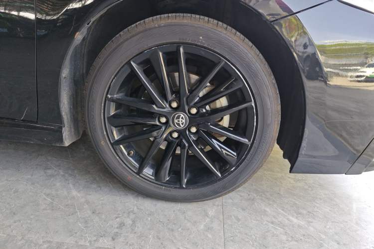 Used Toyota Camry 2022 2.5S Knight Edition Right Front Wheel Hub