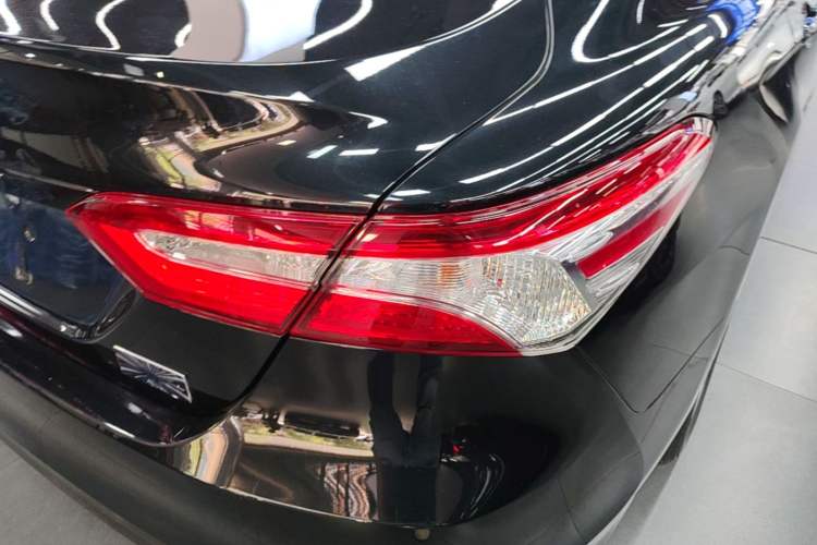 Used Toyota Camry 2022 2.0GVP Premier Edition Right Rear Taillight