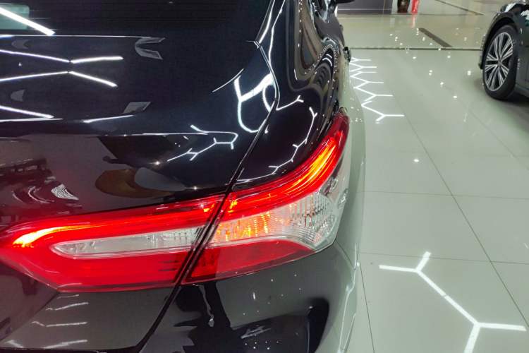 Used Toyota Camry 2022 2.0GVP Premier Edition Right Rear Taillight