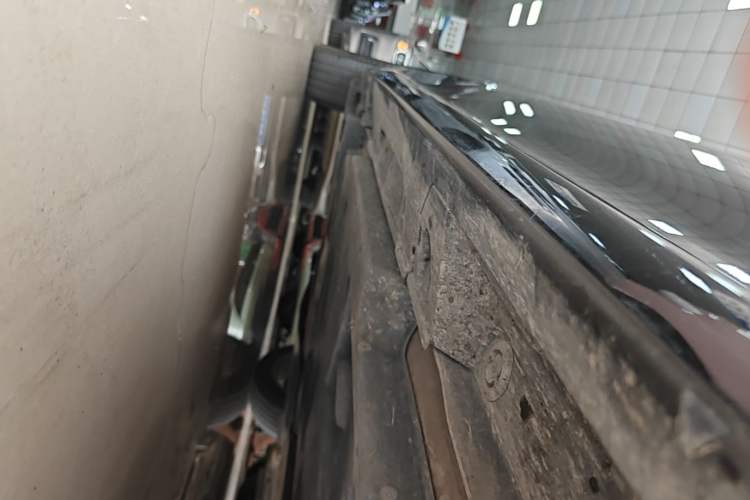 Used Toyota Camry 2022 2.0GVP Premier Edition Right Side Sill