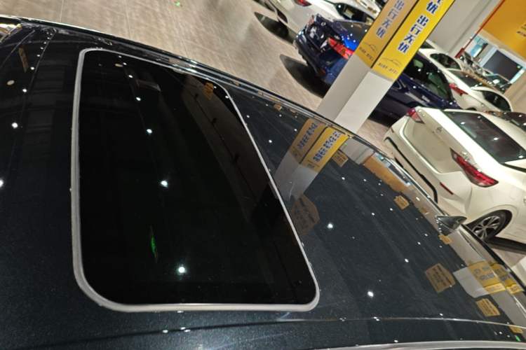 Used Toyota Camry 2022 2.5S Knight Edition Roof