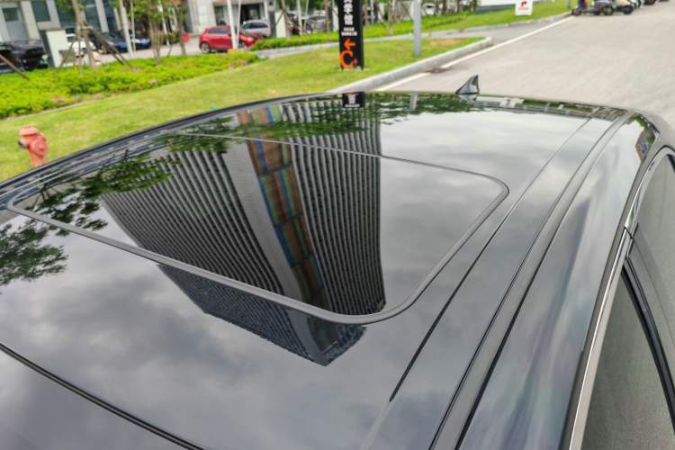 Used Toyota Camry 2022 2.0GVP Premier Edition Roof