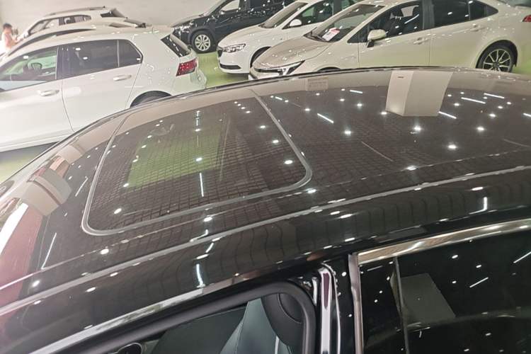 Used Toyota Camry 2022 2.0S Knight Edition Roof
