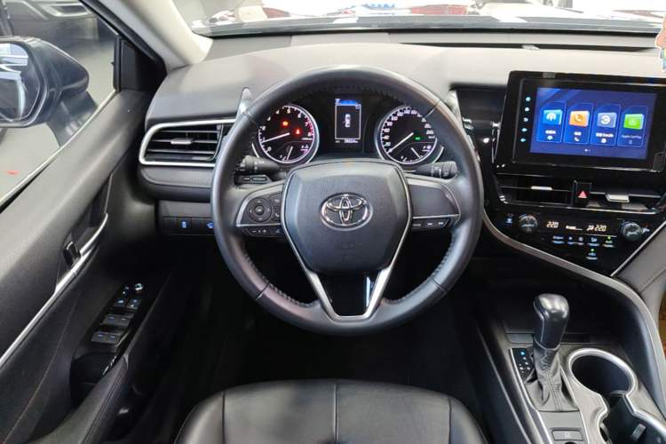 Used Toyota Camry 2022 2.0GVP Premier Edition Steering Wheel