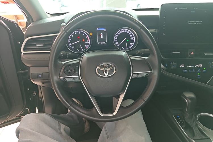 Used Toyota Camry 2022 2.0GVP Premier Edition Steering Wheel