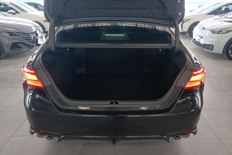 Used Toyota Camry 2022 2.5S Knight Edition Trunk
