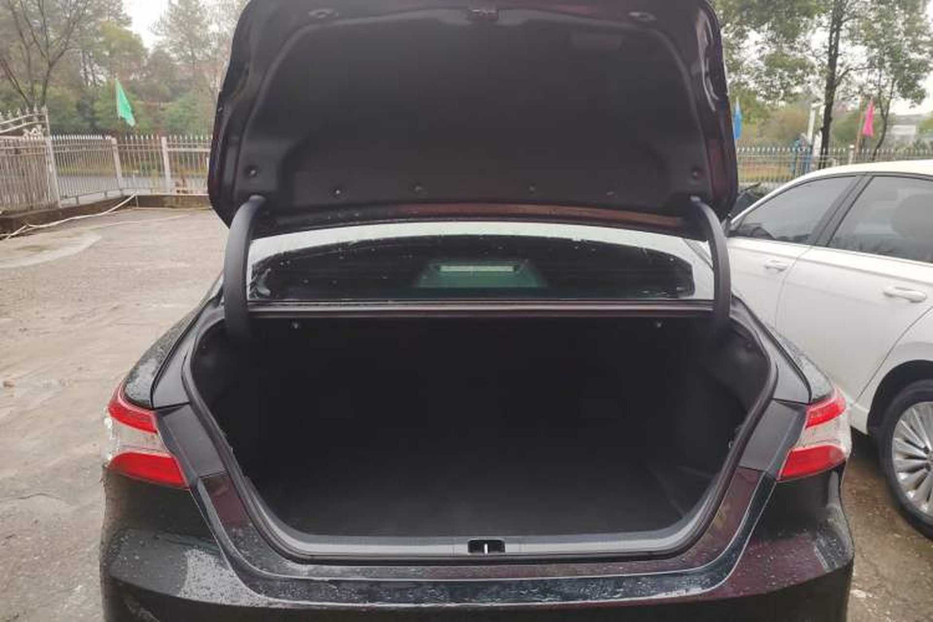 Used Toyota Camry 2022 2.0GVP Premier Edition Trunk