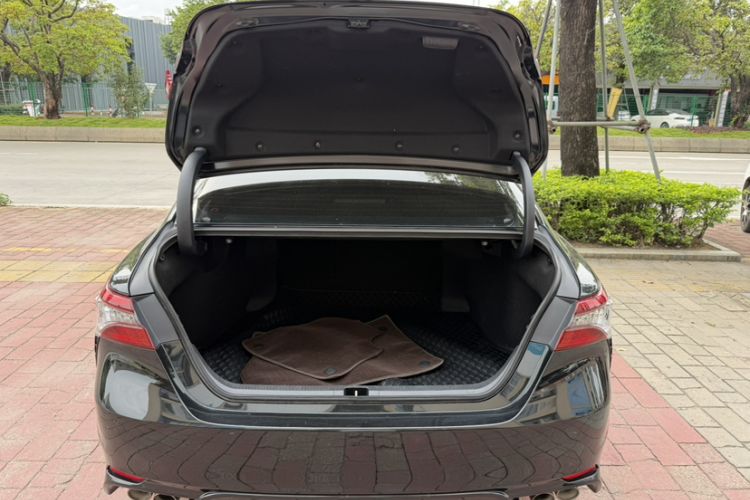 Used Toyota Camry 2022 2.0S Knight Edition Trunk