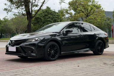 Used Toyota Camry 2022 2.0S Knight Edition